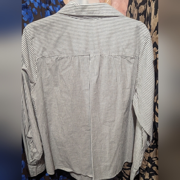 Tweeds button down - Picture 2 of 3